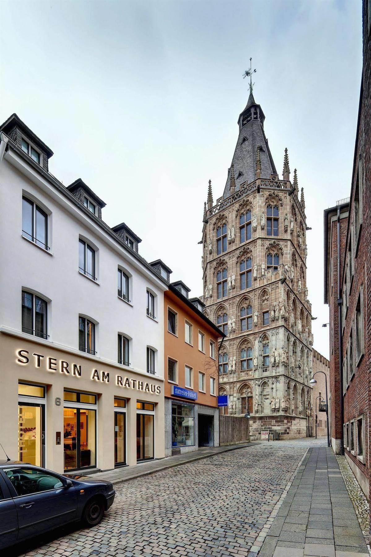 Stern Am Rathaus Hotel Cologne Exterior photo